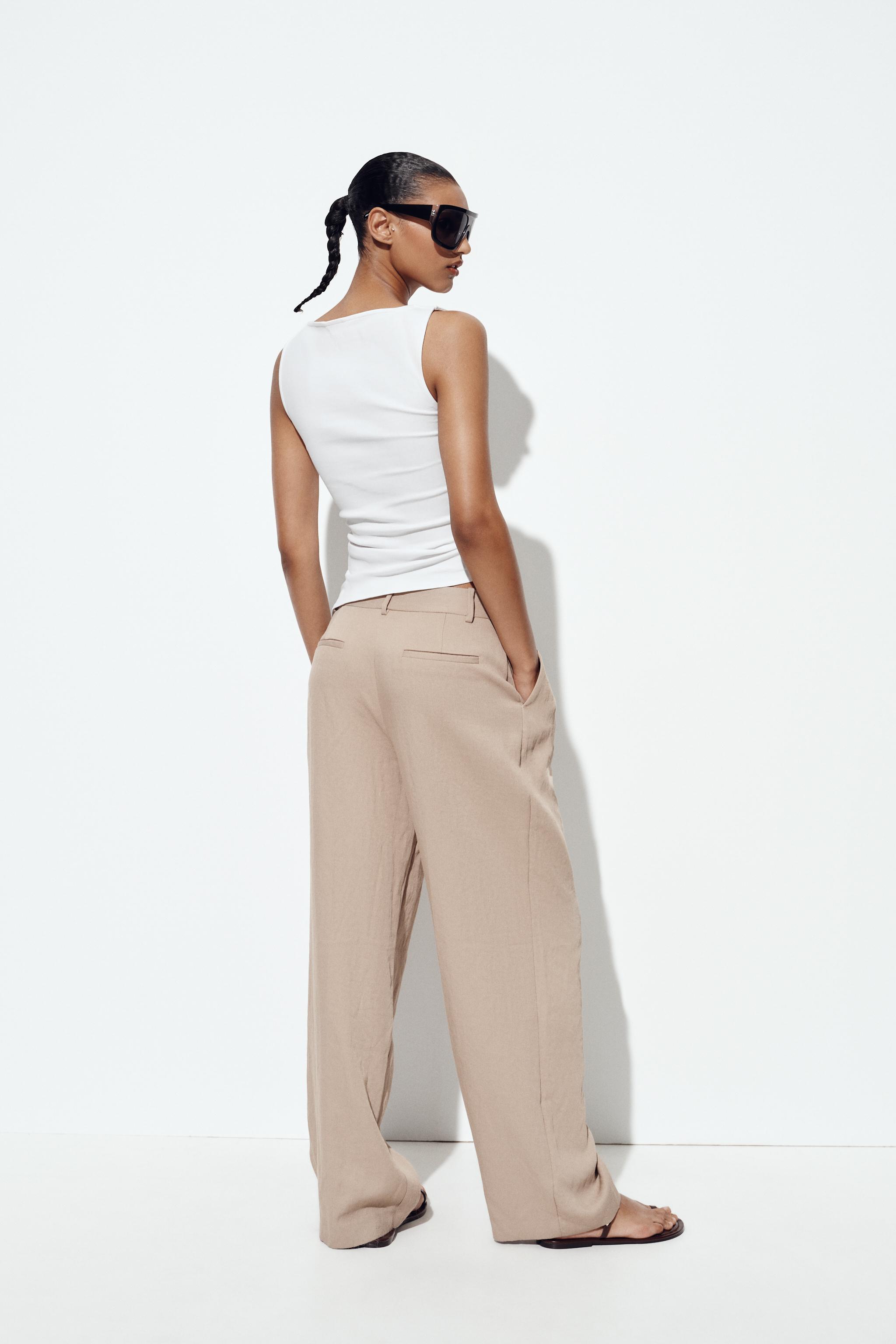 HAUT ASYMÉTRIQUE À PLIS